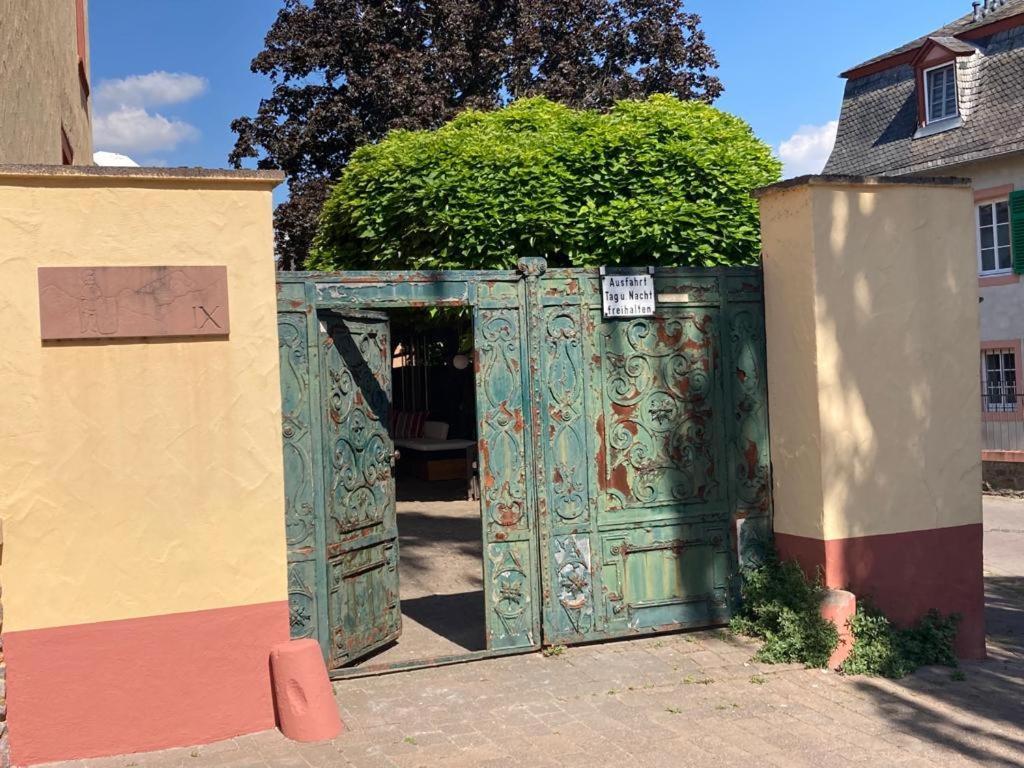 Wohnen Am Dom Apartman Geisenheim Kültér fotó